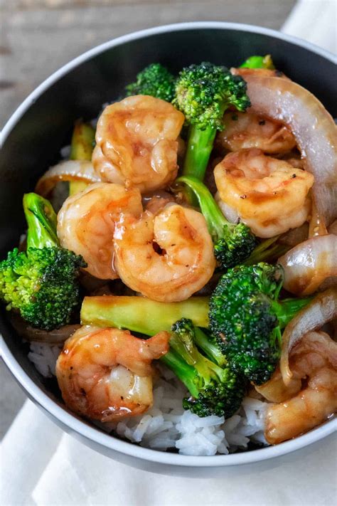 Shrimp and Broccoli Stir Fry (20 min) • Zona Cooks