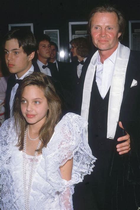 Young Angelina Jolie with her father Jon Voight (80's) : OldSchoolCool