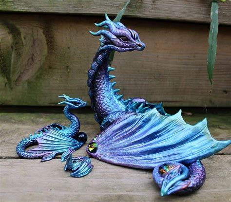 http://sosuperawesome.com/post/163888484386/dragons-by-dragons-and-dewdrops-on-etsy-follow ...