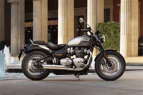 2022 Triumph Bonneville Gold Line Editions | First Look Review | Rider Magazine