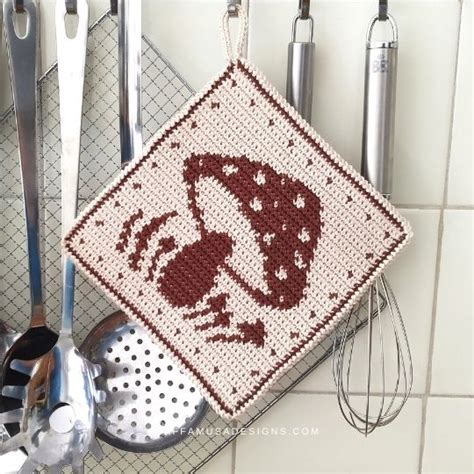 Tapestry Crochet Mushroom Potholder – Free Pattern