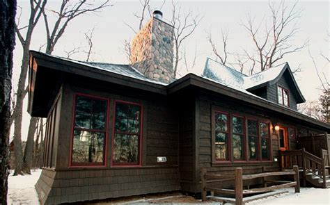 Home and Cabin Design for Winter | Lake Country Builders