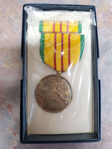 REPUBLIC OF VIETNAM SERVICE MEDAL - Schmalz Auctions