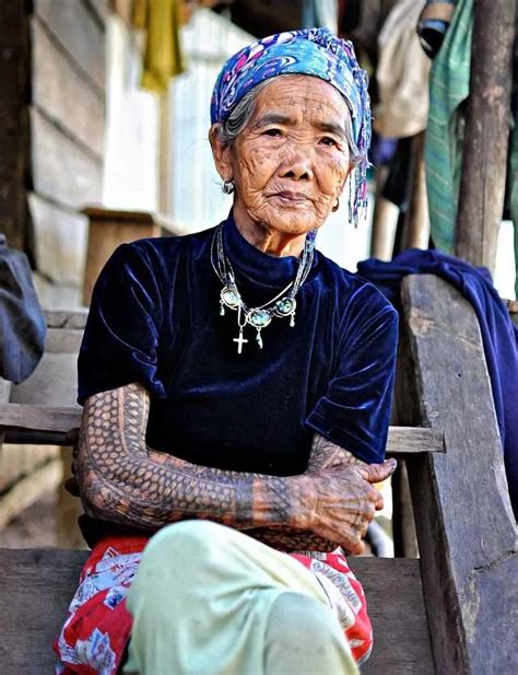 The oldest tattoo artist alive – rochemamabolo