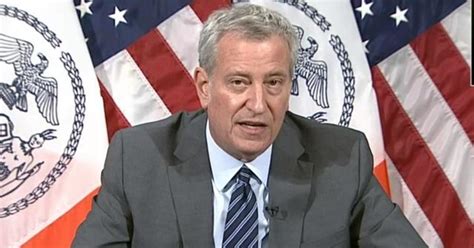 New York City Mayor Bill de Blasio announces schools are closing as ...