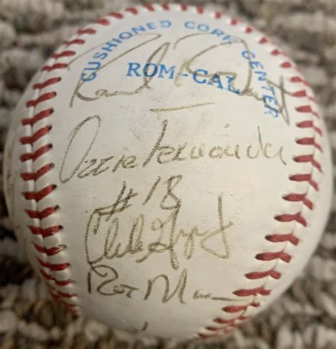 MLB signature baseball | Collectors Weekly