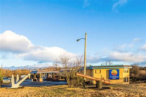 COMFORT INN KODIAK - Updated 2018 Prices & Hotel Reviews (Kodiak Island, AK) - TripAdvisor