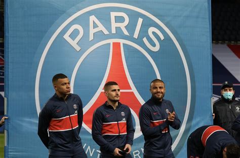 Paris Saint-Germain confirm exit after Deadline Day | KickOff