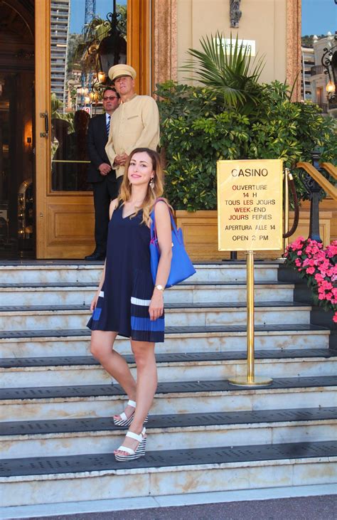 My visit to Monaco: Cafe de Paris and Casino de Monte Carlo | Traje de ...