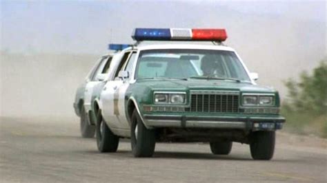 Plymouth Gran Fury Police (167 PS) specs, 0-60, quarter mile - FastestLaps.com