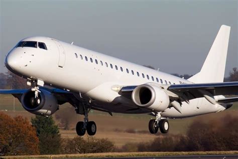 10 Things You Didn't Know about the Embraer Lineage 1000