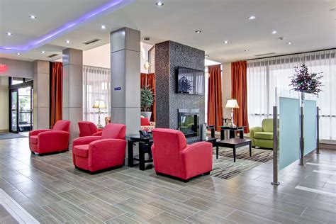 Best Western Plus Toronto North York Hotel & Suites, 50 Norfinch Dr ...