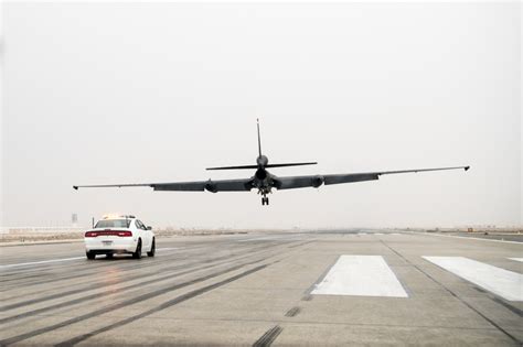 Everything you could ever want to know about flying the U-2 spy plane