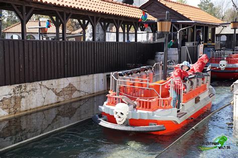 Pirate Splash Battle - LEGOLAND® Billund - Freizeitpark-Welt.de