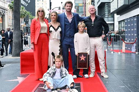 Chris Hemsworth and Wife Elsa Pataky Bring All Three of Their Kids to ...