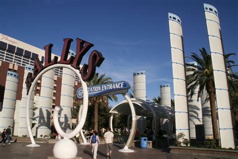 File:Ballys Las Vegas.jpg - Wikimedia Commons