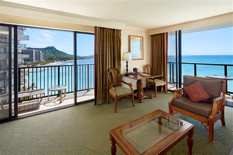 Outrigger Waikiki Beach Resort | Go Hawaii