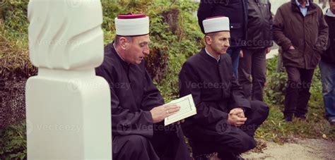 quran holy book reading by imam on islamic funeral 10706227 Stock Photo ...