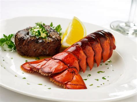 Best Steak and Lobster Wine Pairings ⋆ Lone Star Gatherings