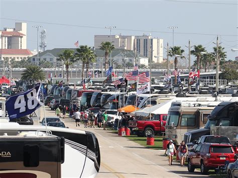 Daytona 500 Camping 2024 - Shel Carolyn