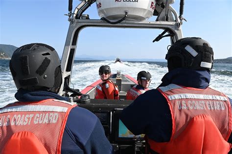 DVIDS - Images - U.S. Coast Guard, Japan Coast Guard crews conduct ...