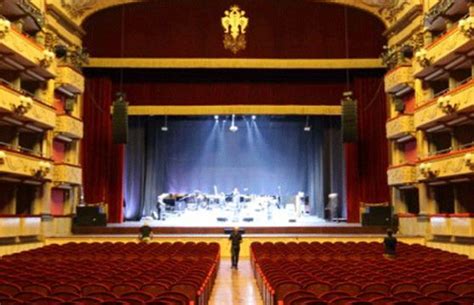 Teatro VERDI di Firenze: SPETTACOLI e BIGLIETTI | Teatro.it