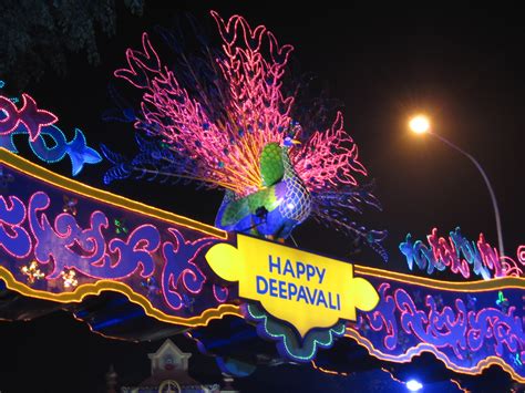 File:Deepavali 27, Little India, Singapore, Oct 06.JPG - Wikipedia