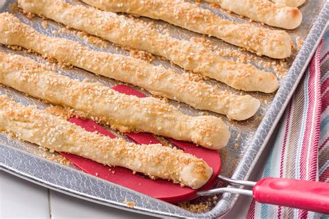 Easy Homemade Breadsticks | MrFood.com