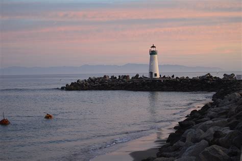 Lighthouse Harbor Maritime - Free photo on Pixabay