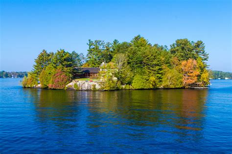 Enjoying A Lake Muskoka Steamship Cruise in Gravenhurst, Ontario ...