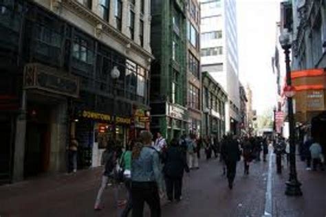 Downtown Crossing: Boston Shopping Review - 10Best Experts and Tourist Reviews