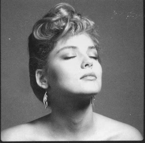 20 portraits of Sharon stone early 80s - Pictolic