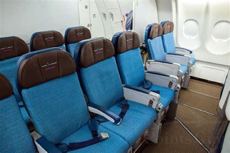 Tour Hawaiian Airlines' New Lie-Flat A330 Business Class