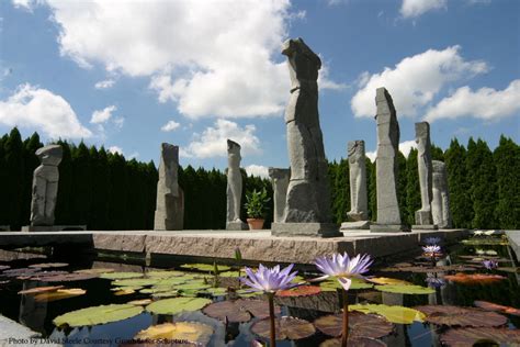 Travel Oyster: GROUNDS FOR SCULPTURE