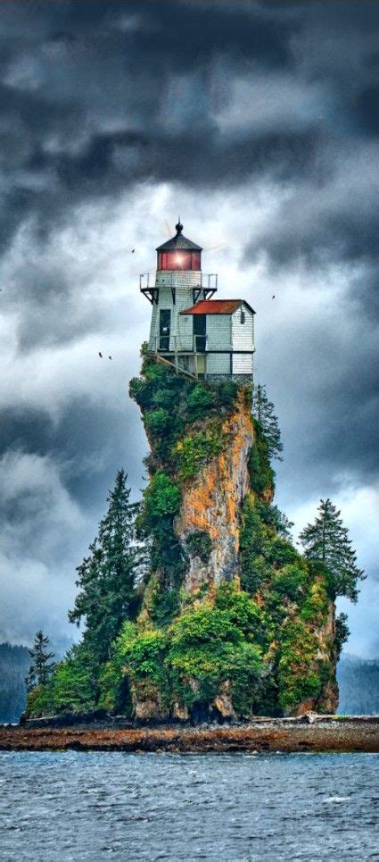 Boothbay Harbor Lighthouse, Maine | Lighthouses photography, Lighthouse ...