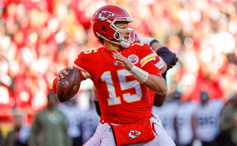 What Would Patrick Mahomes' Stats Look Like If He Plays as Long as Tom Brady? (Spoiler: TB12's ...