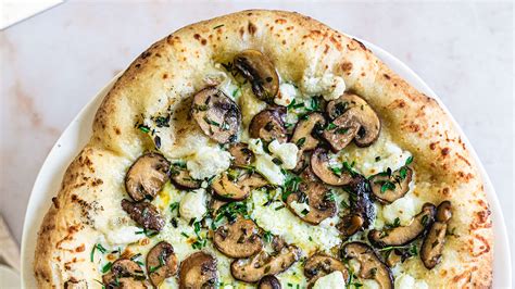 Mushroom Pizza with Fresh Herbs - EAT