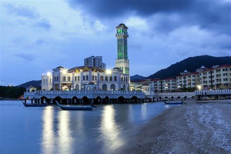 ABM (Another Blue Monday) / The floating mosque of Tanjung… | Flickr