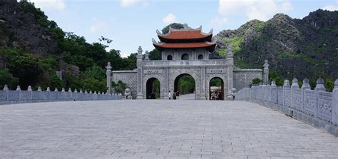 A Brief Period of Vietnamese History: Hoa Lu Ancient Capital, Ninh Binh | The Christina's Blog