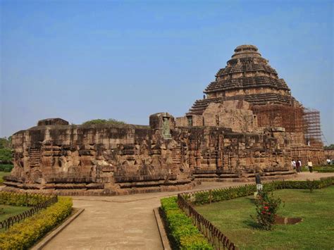 Sun Temple Konark: A Travel Guide | Insight India : A Travel Guide to India