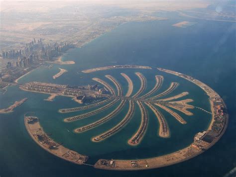 A beautiful aerial view of Palm Island, Dubai | Palm island dubai ...