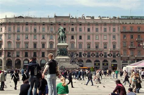 Piazza del Duomo, from Cathedral Steps | Across the piazza, … | Flickr