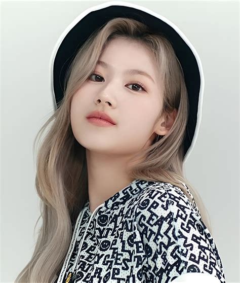 Sana (singer) - Wikipedia