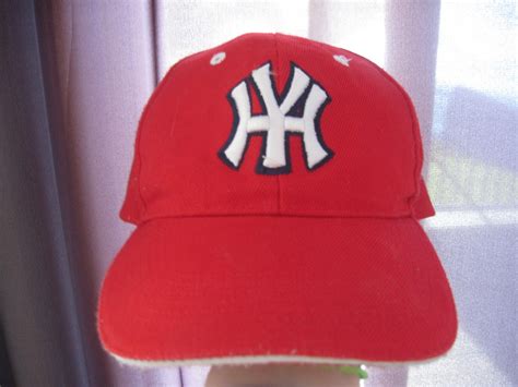 My Boston Hat >:3 - Boston Red Sox Photo (13493815) - Fanpop