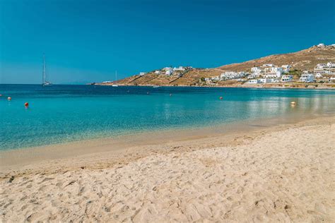 Ornos Beach Mykonos | Hotels - Restaurants - Bars | Book a Transfer