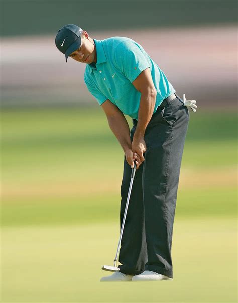 Tiger Woods' best short-game tips - Golf Digest #golf Golf Putting ...