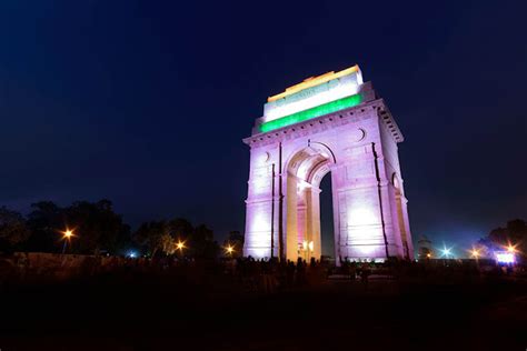 India Gate at Night (New Delhi) | My Travelogue - Indian Travel Blogger ...