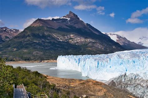 The Best Perito Moreno Tours from El Calafate (Glacier, Boat, & Kayaks)