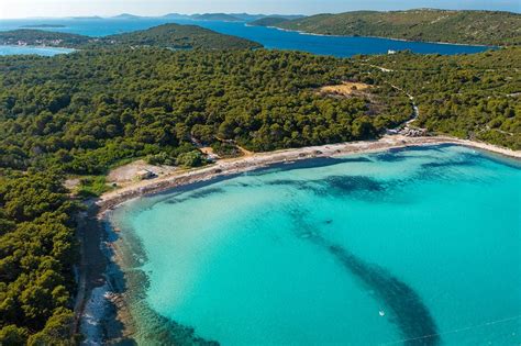 Video of Sakarun beach will make you want to visit Croatia’s turquoise pearl | Croatia Week