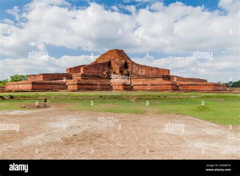 Somapuri Vihara Somapura Mahavihara , ruins of Buddhist monastic ...